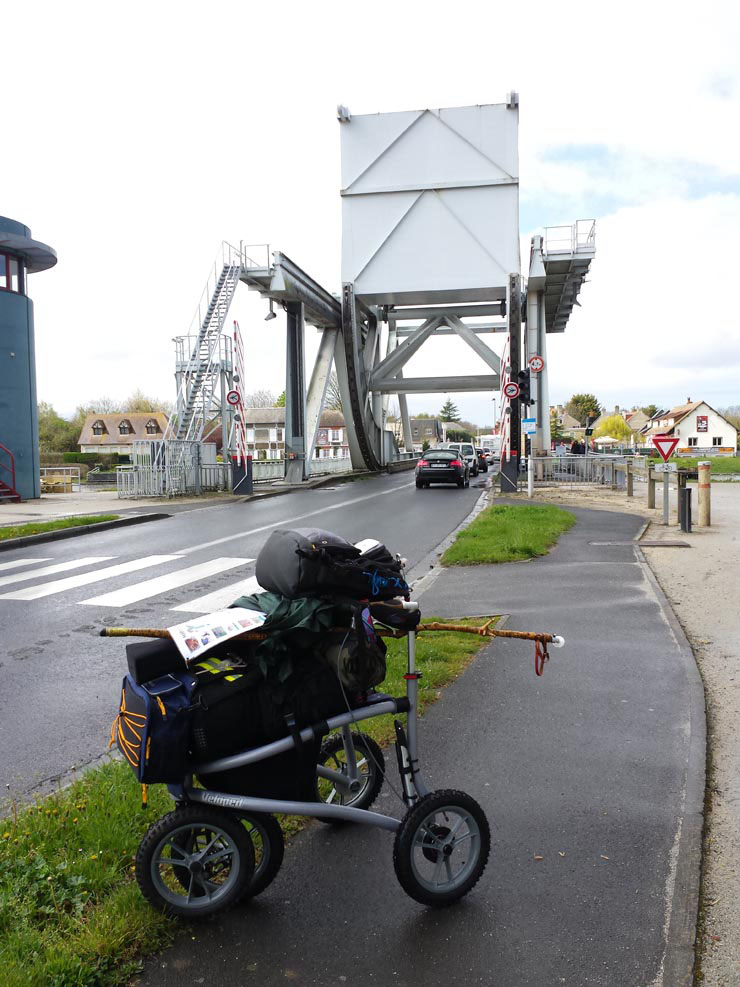 Veloped_Pegasus_Bridge_070