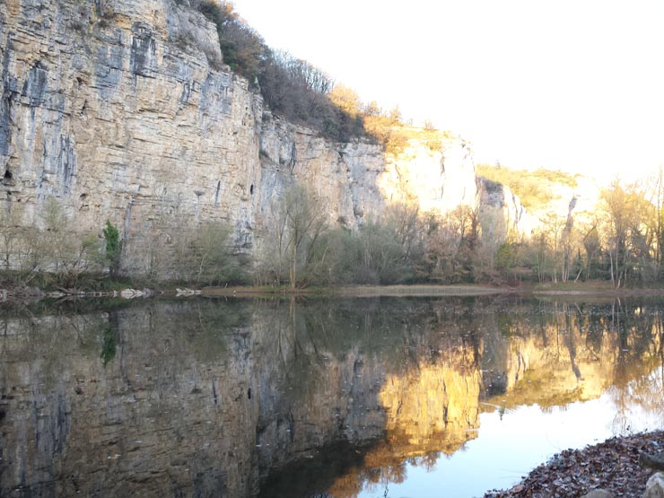 Gluges_Falaise_Dordogne_009