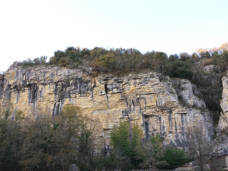 Gluges_Falaise_Dordogne_024